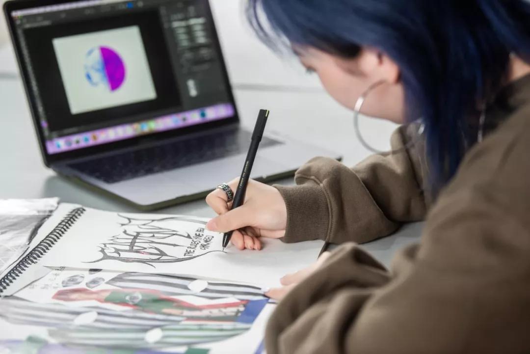 四川旅游管理比较好的民办大学,四川省一级示范普通高中