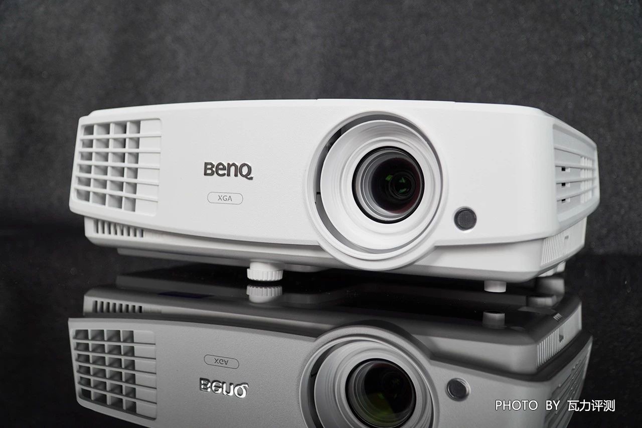 明基e500投影仪白墙上清晰度好吗,明基e500jd投影仪连不了网