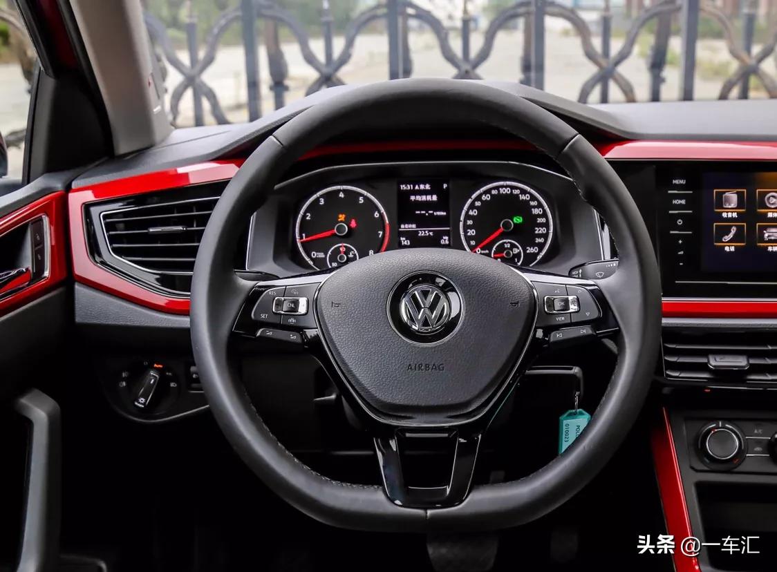 小号高尔夫来了新款大众polo解析,大众小改款polo