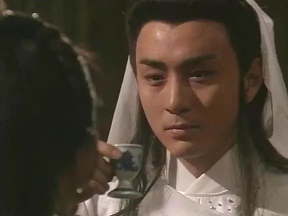 评分最高的《绝代双骄》,不是林志颖版,男主角会跳芭蕾舞