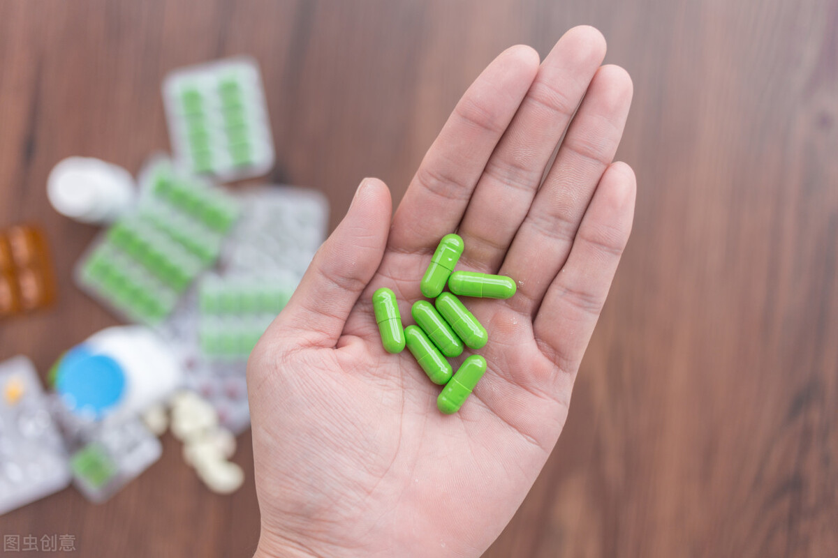 消化不良一直胃疼怎么办,消化不良胃疼怎么办吃什么中药