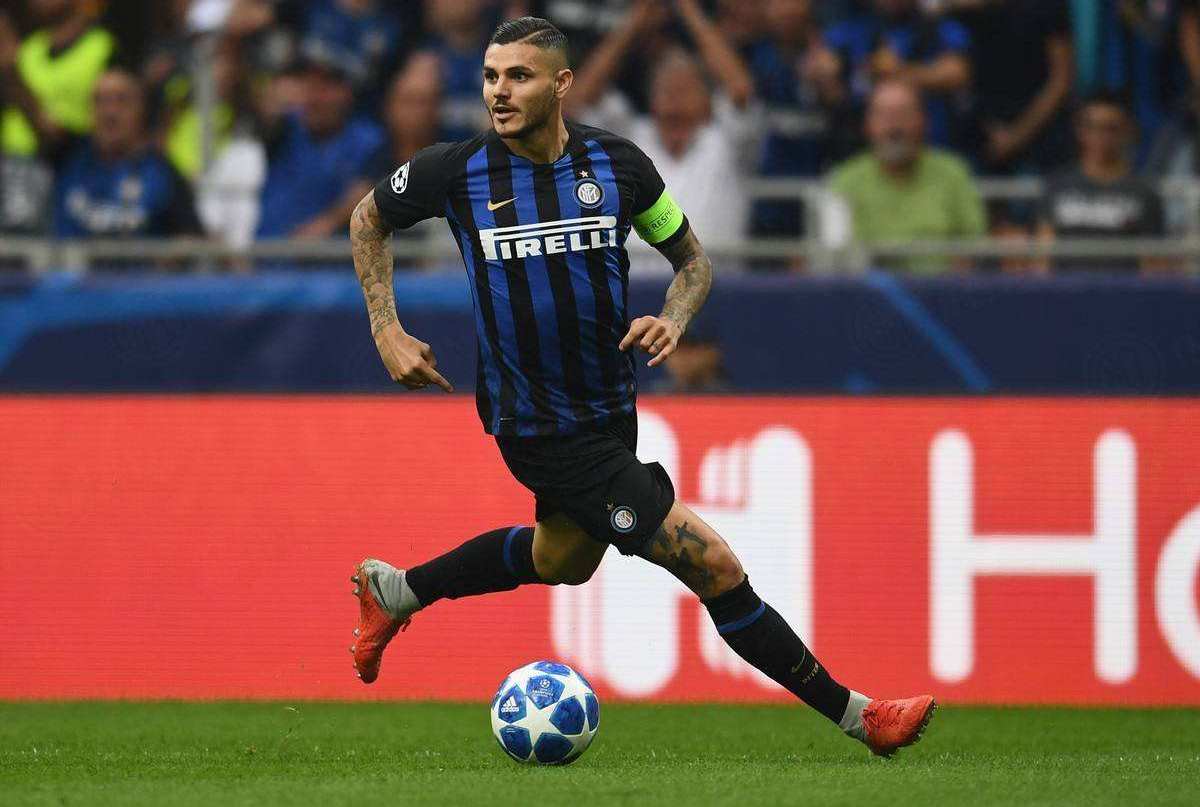 世界足坛最强壮的6大中锋,一人体重200斤,去能轻易带球过人