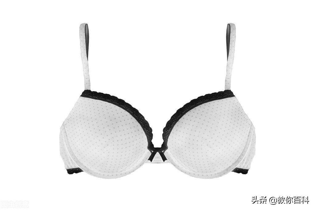 新买的文胸很刺鼻的异味,新买的文胸有味正确的清洗方法