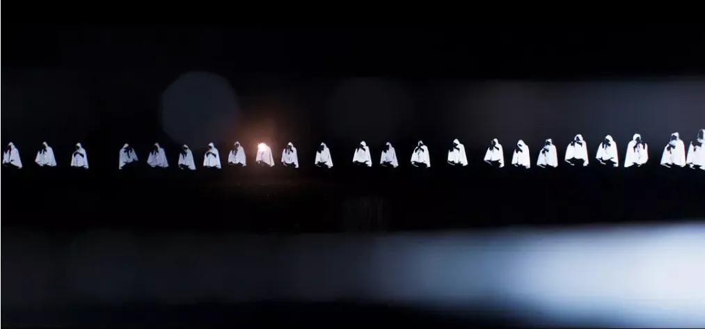 影史第一部剧情片《凯利*党**的故事》的现代版，你应了解的那些事