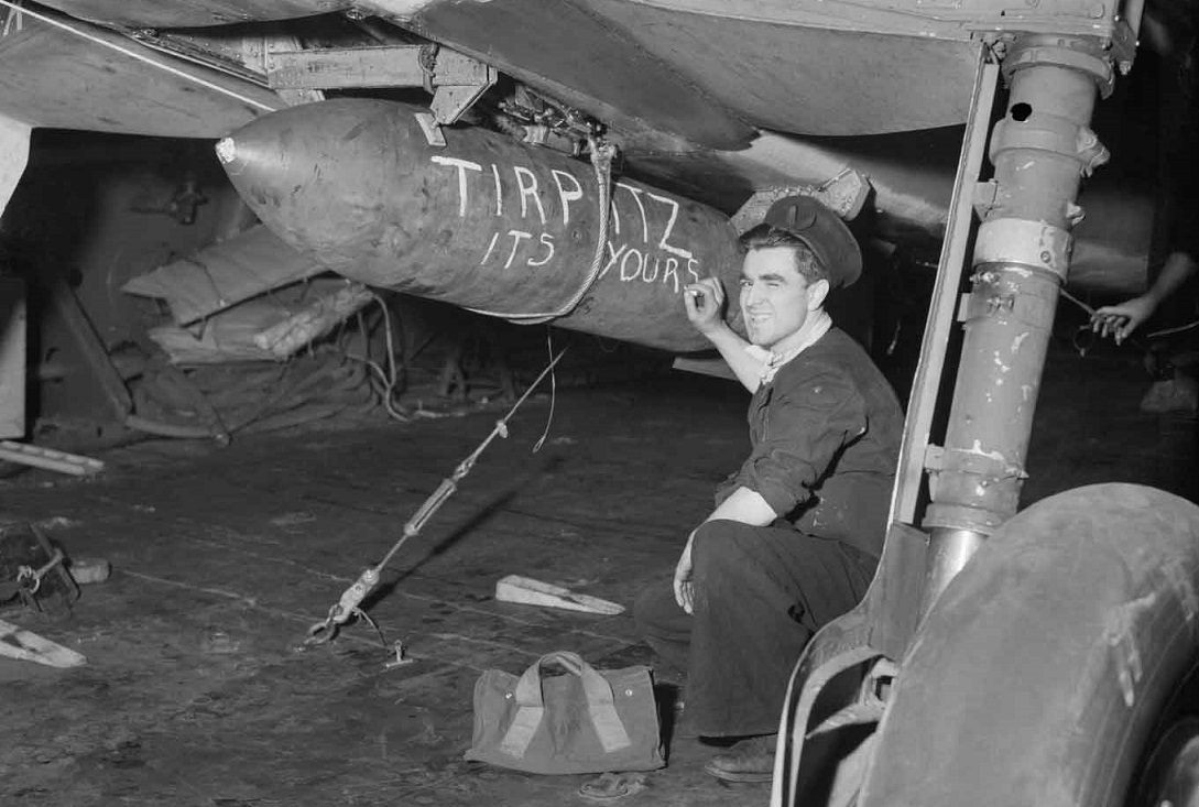 英国战机发展史,航空报国史话