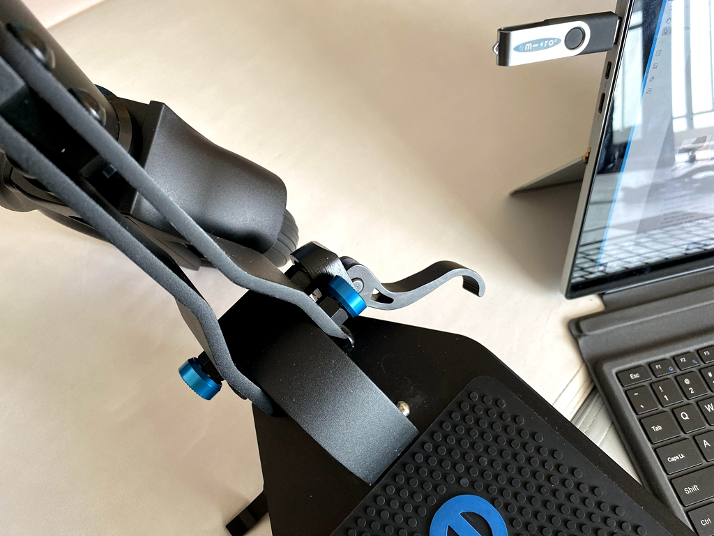 瑞士迈古电动滑板车,瑞士迈古米成人滑板车