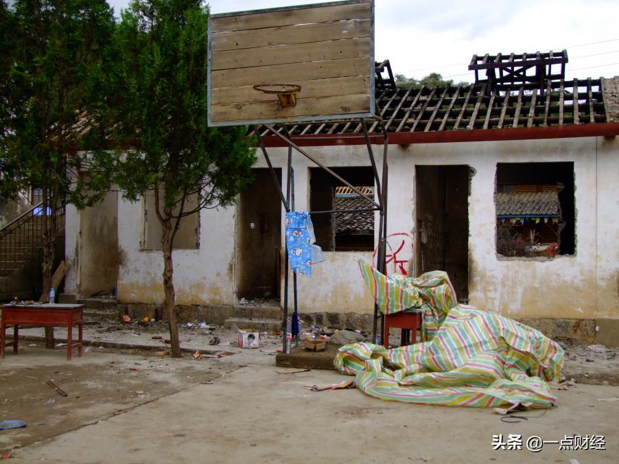 黄金跌好还是涨好,黄金坑和股市的区别