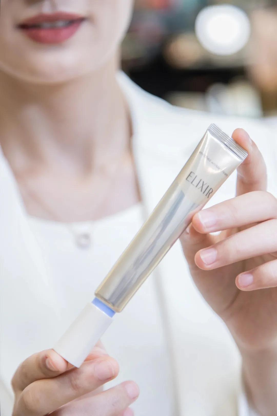 怡丽丝尔七夕限定专柜,怡丽丝尔优惠最大的活动