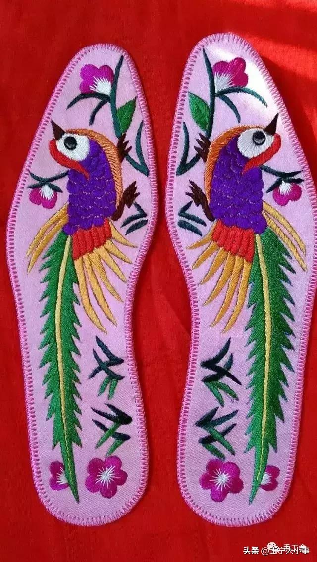 甘肃庆阳女孩子结婚自己做的鞋垫,庆阳陪嫁手工鞋垫