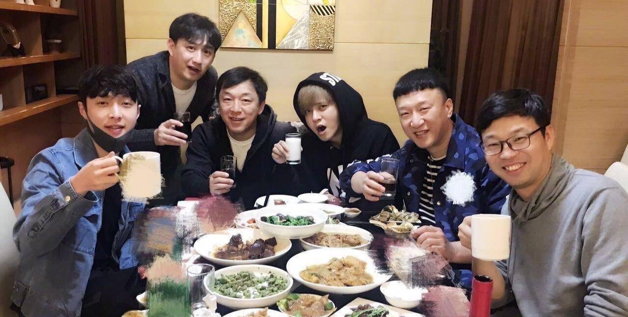 张艺兴对罗志祥复出的看法,极挑张艺兴第一次见罗志祥