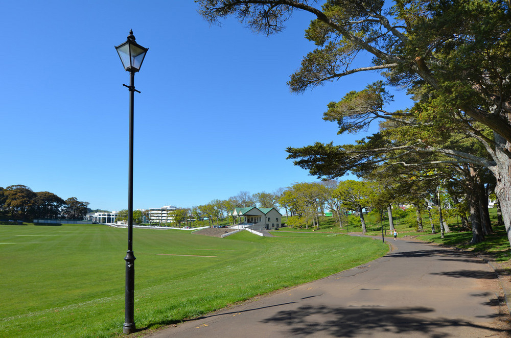 庭院灯的平常维护保养