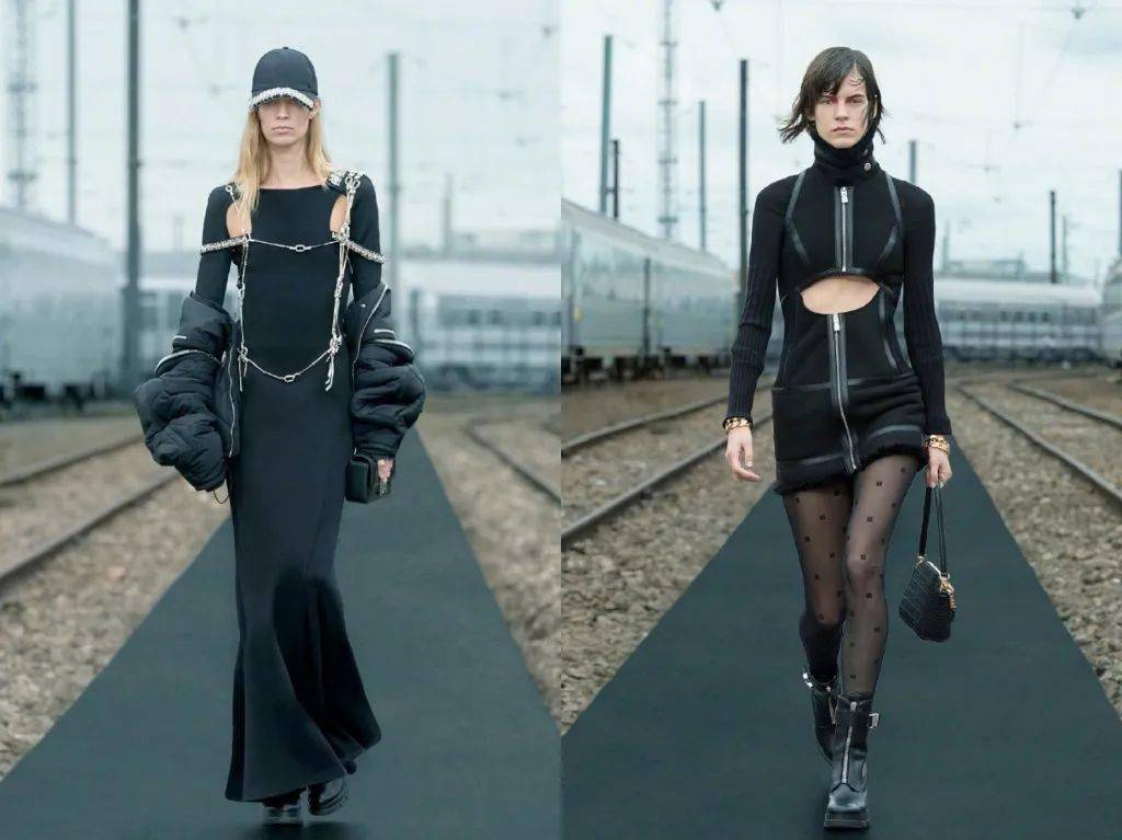 献礼影片《革命者》《1921》上映、菲拉格慕发布2021冬季系列...