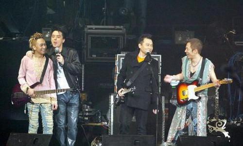 不朽传奇黄家驹完整版,千古绝唱的歌曲黄家驹