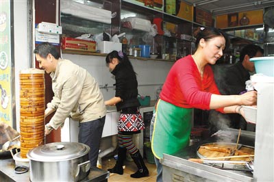 为什么全国沙县小吃味道都一样,曾经到处可见的沙县小吃怎么了