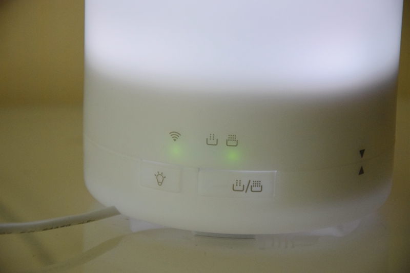 用了一年多的香薰机，一直当小夜灯，才知道还有这功能