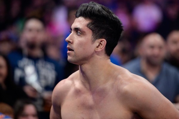 wwe最囧擂台,wwe冷石回归打老麦