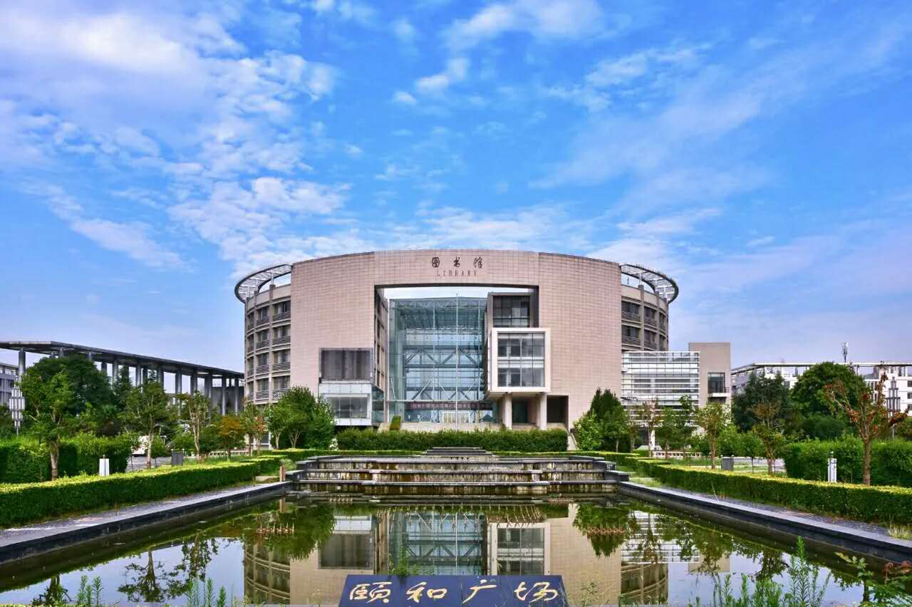 这5所外国语大学实力强大，就业便利，主要分数不高，极具性价比