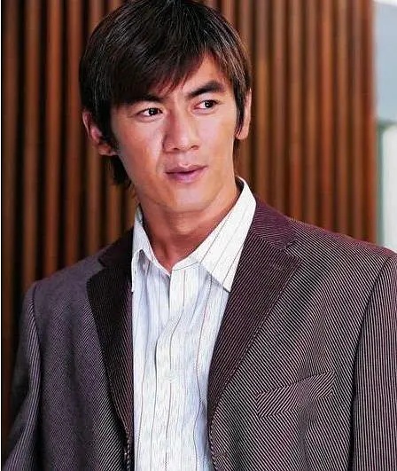 任天野回忆童年家庭,硬汉军人任天野