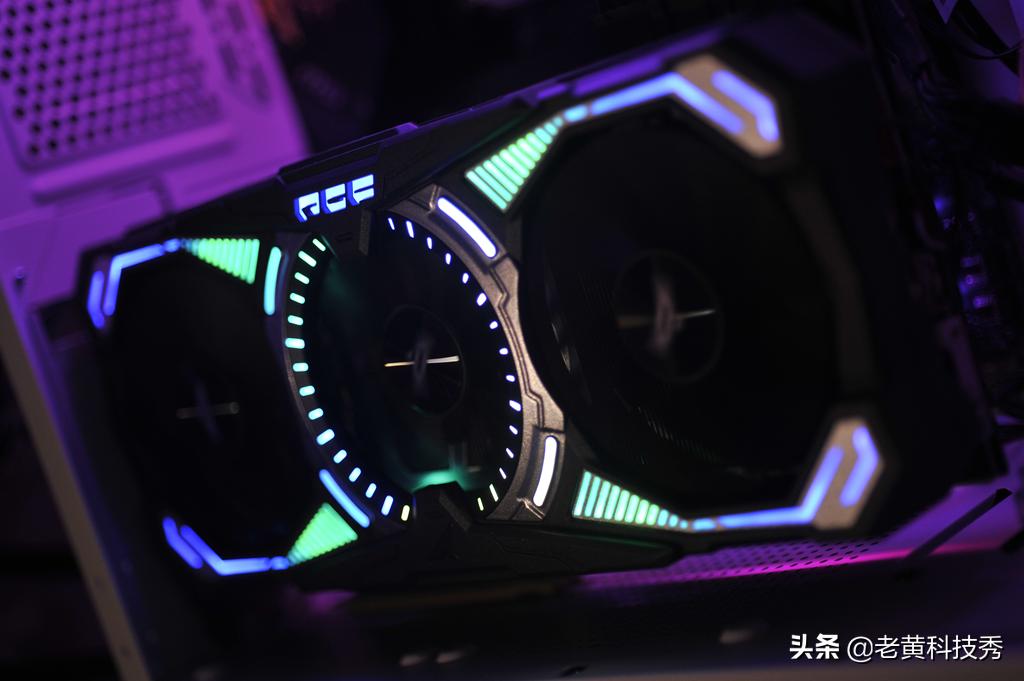 显卡全面暴跌,显卡暴跌电脑降价了吗