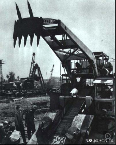 万丈高楼平地起抖音完整版歌曲,万丈高楼平地起抖音完整版原唱