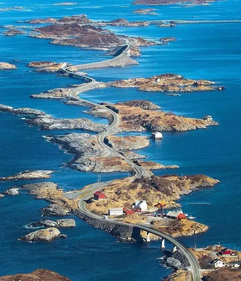 它连续N年被评为全球最宜居国度No.1，此生攒钱也要去！