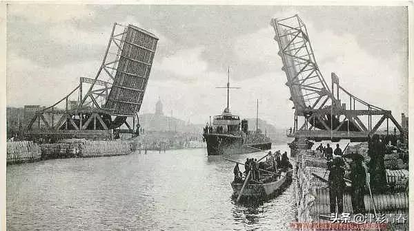 解放桥开启的精彩瞬间,天津解放桥开桥瞬间