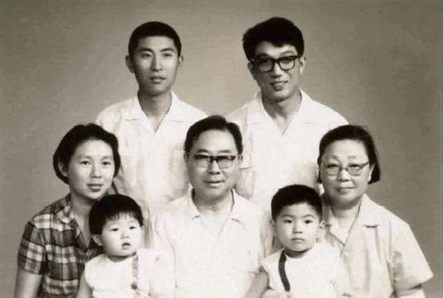 清华恋爱史,清华北大恋爱史