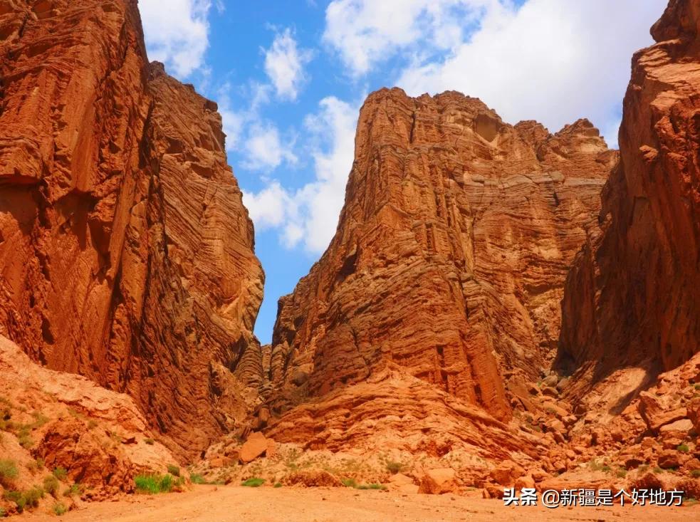 收藏!*疆新**60个“网红”打卡地都在这里
