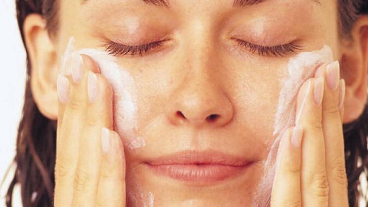 温和洁面的敏感肌肤,敏感肌肤不翻车的四季洁面