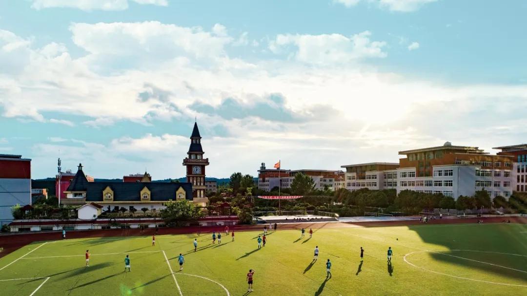 到底民办有没有公办好？四川这些不错的民办大学，你错过了吗？