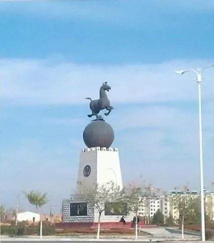 很有深度的雕塑,一般的雕塑