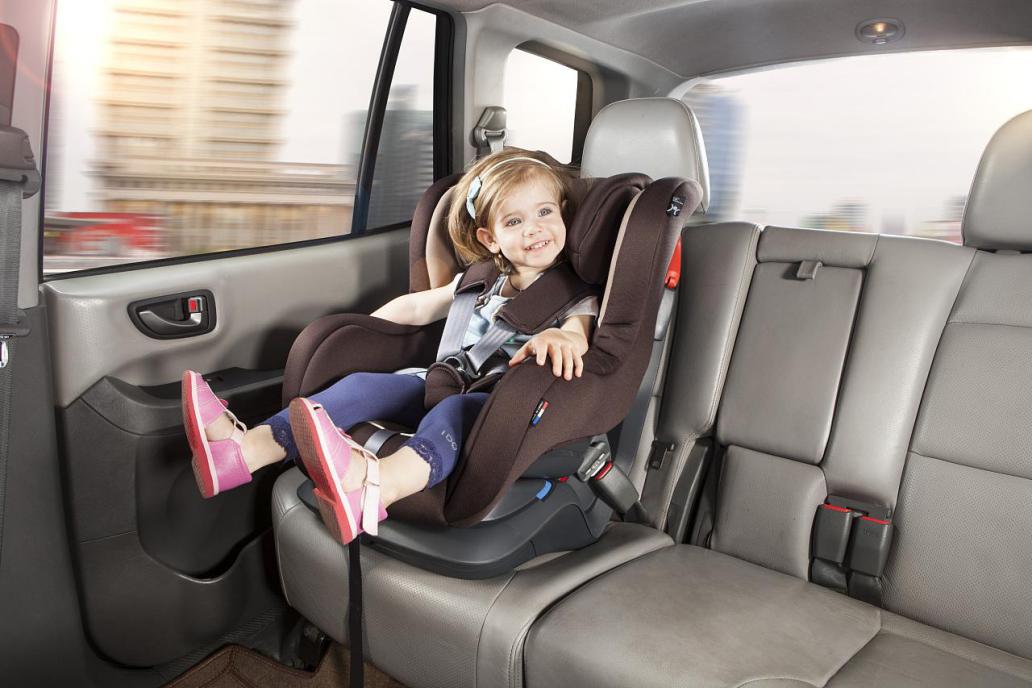 儿童安全座椅哪种好,选择儿童安全座椅需要注意什么