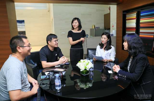 试驾劳斯莱斯曜影2020款,试驾劳斯莱斯幻影2022新款