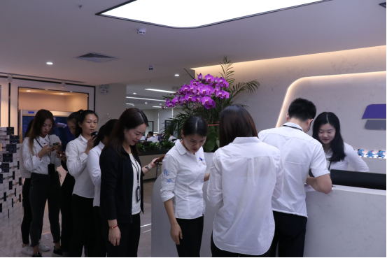 就是这么实惠!彩惠人生:你买特仑苏我送物业费