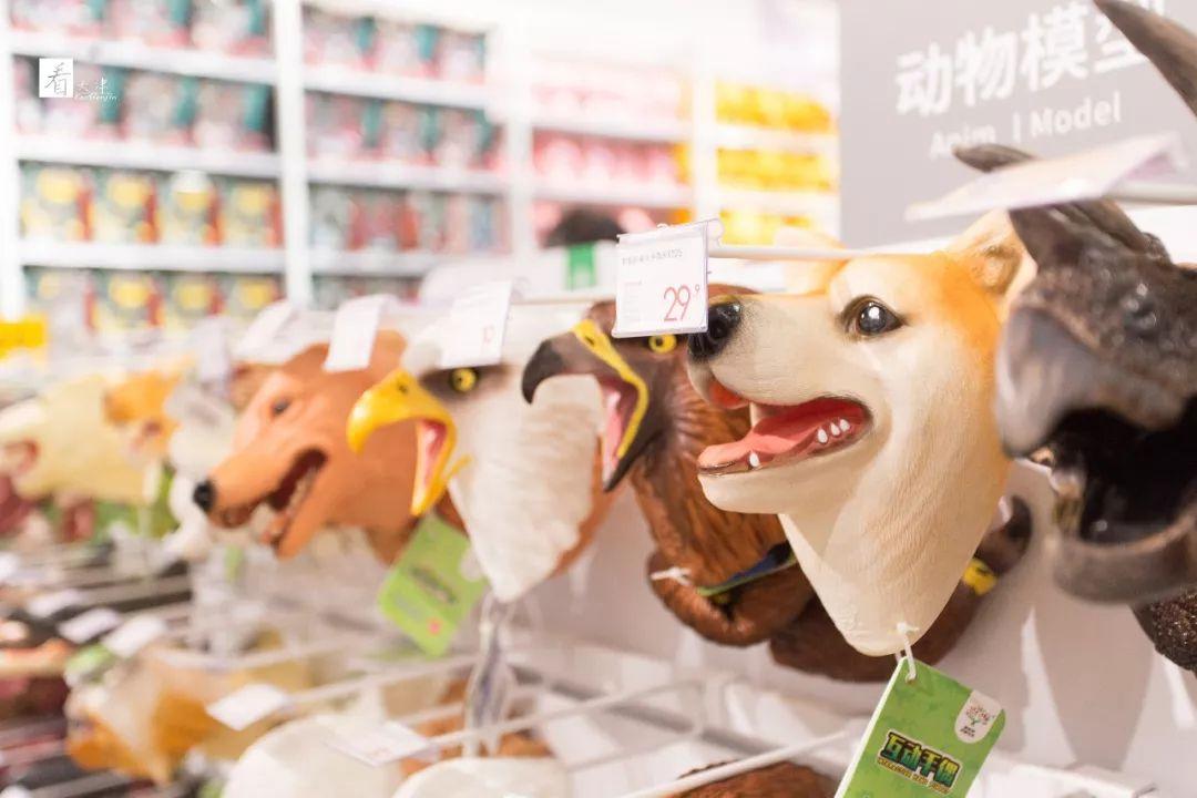 壕占800㎡+的KKV落户天津，「集装箱」式淘货圣地，逛到停不下来