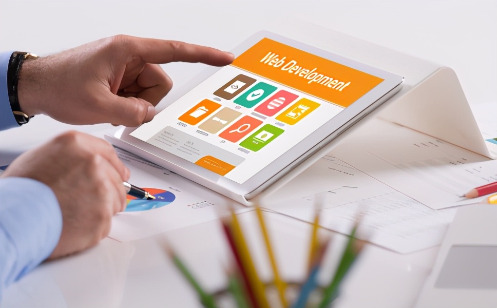 不用服务商怎么制作小程序,不用软件编程开发app