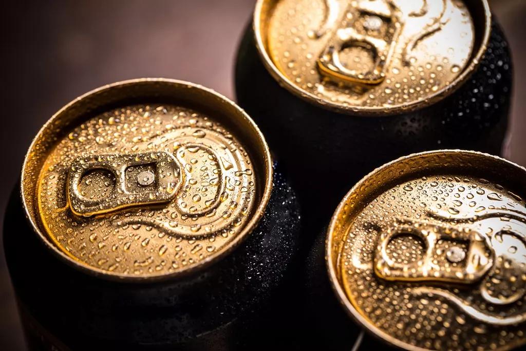 硬核开易拉罐神器，二话不说！直接把脑壳掀翻！