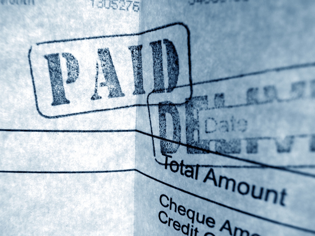 发票抬头是法人可以税前扣除吗,发票抬头不是我的能抵税吗