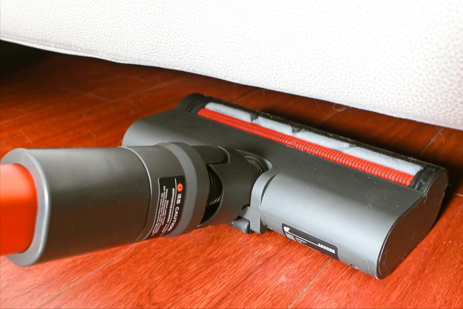 顺造Z11Max吸拖版“主动断发”吸尘器值得买吗？（附：戴森对比）