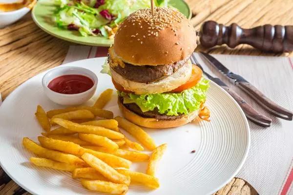 这几种食物吃一口胖10斤,哪些食物吃一口胖十斤