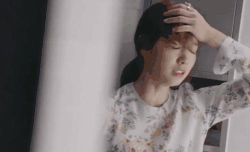 有个德国公司,把飞机引擎做成空气循环扇,全屋灌满自然风