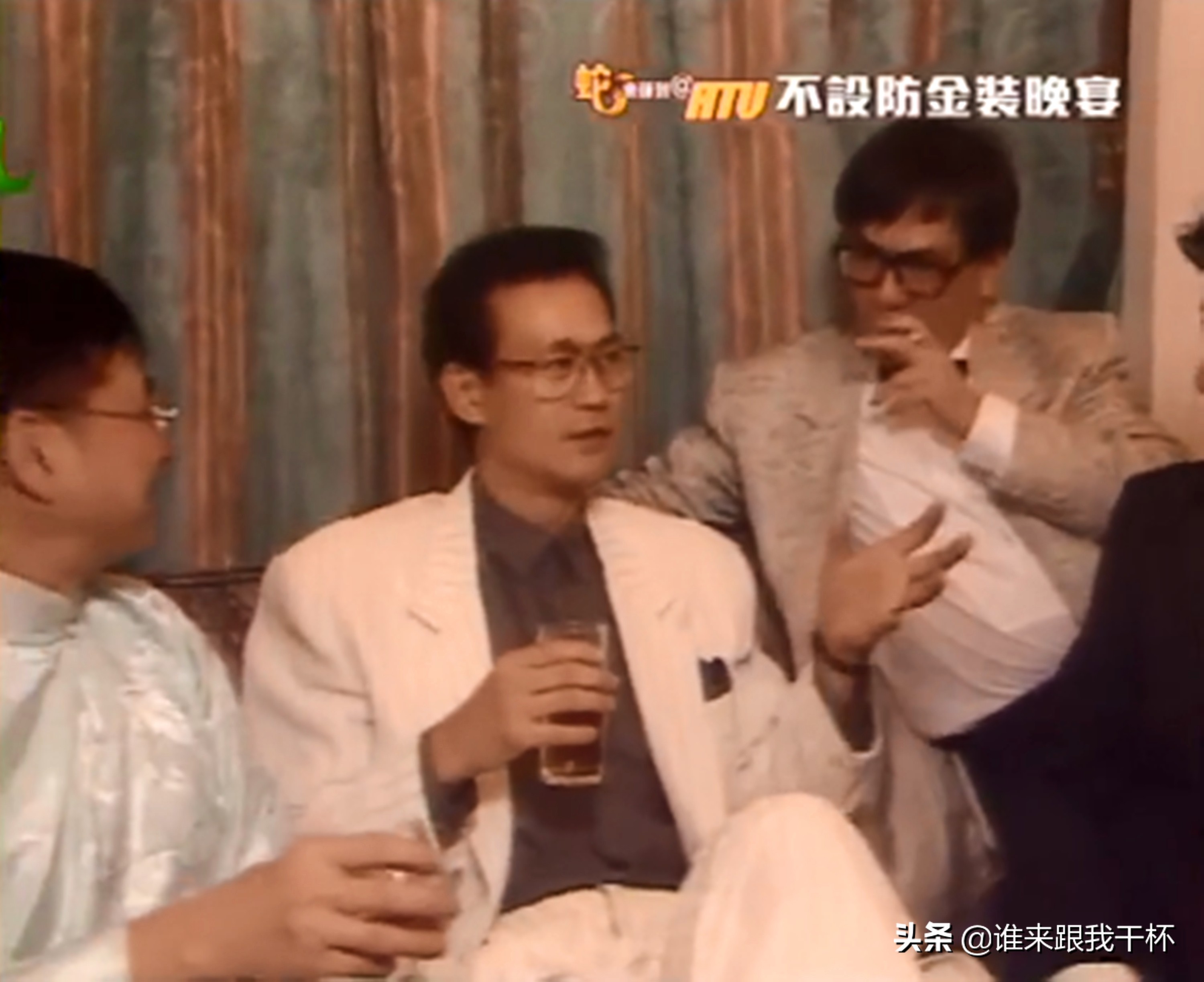 黄霑与郑少秋,郑少秋与黄霑