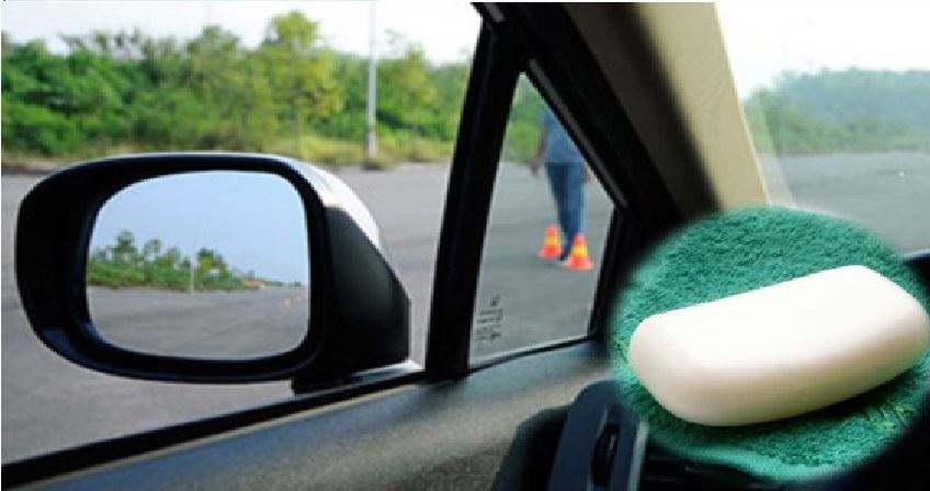 下雨天后视镜不起雾小妙招,下雨天后视镜水珠怎么处理