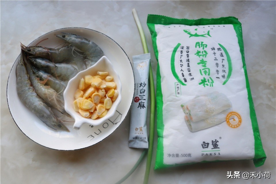 鲜虾肠粉制作小视频,肠粉自己制作