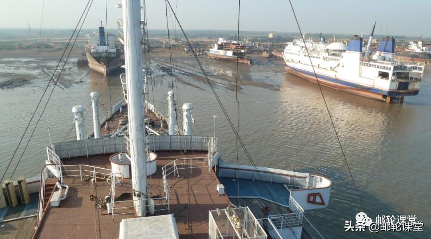 即将退役的邮轮,中国邮轮面临的机遇有哪些呢