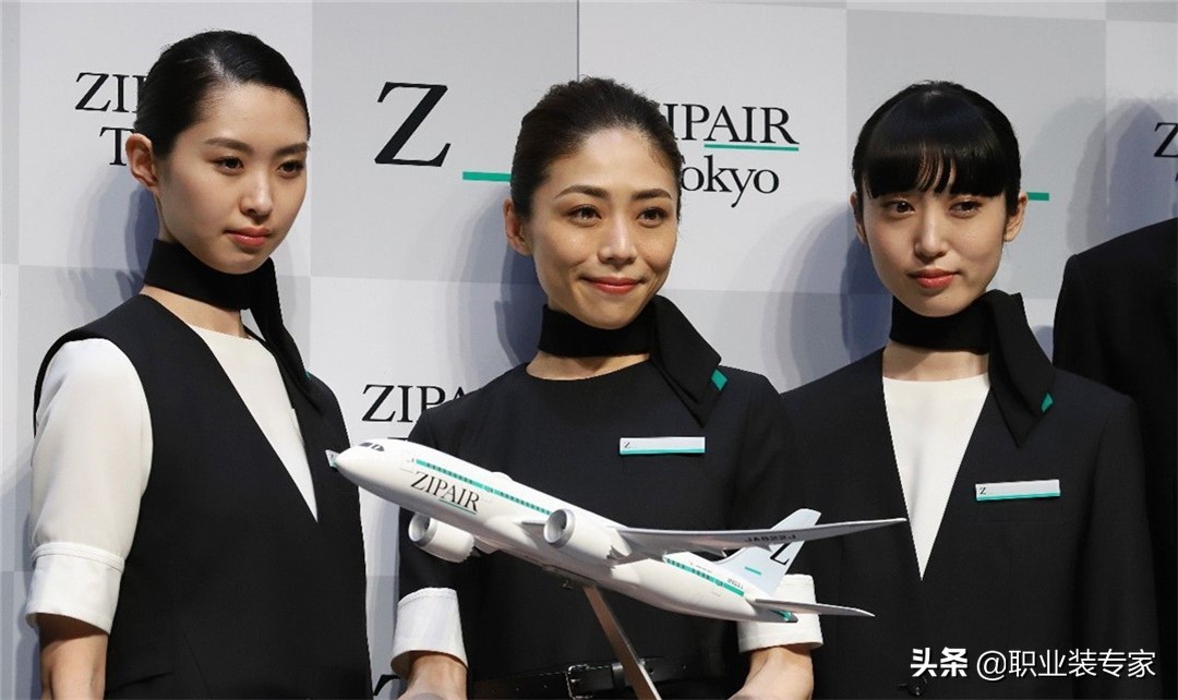日本航空空姐最新服装,各国航空空姐制服大全