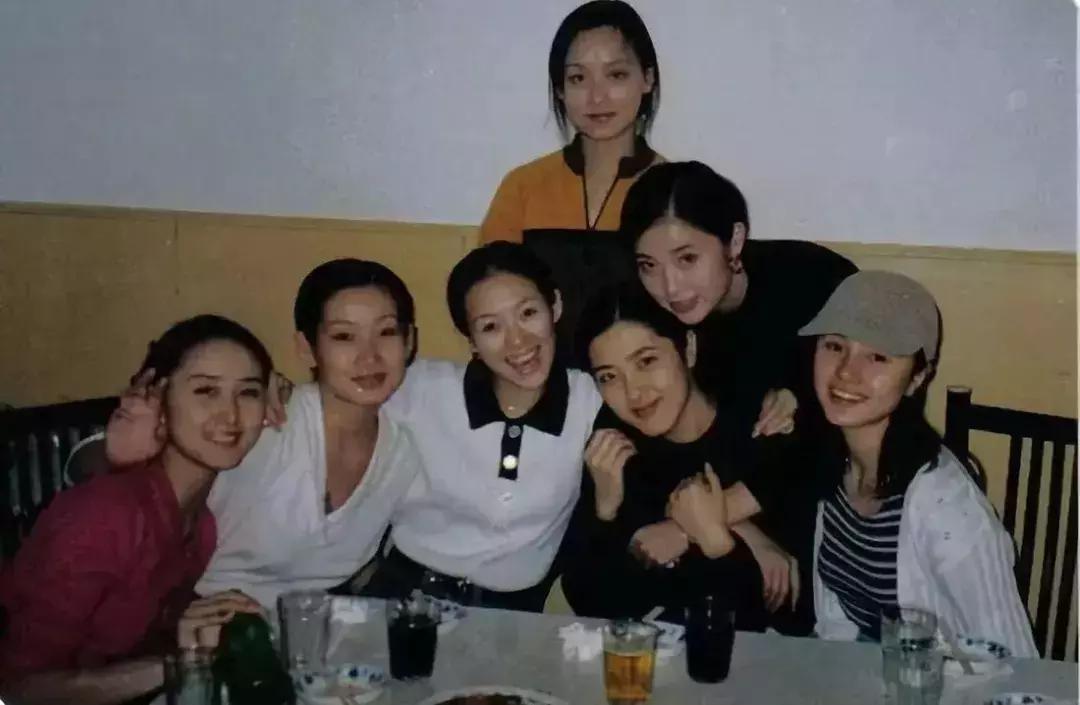 陶虹袁泉年轻时,金鸡奖2019颁奖典礼袁泉陶虹