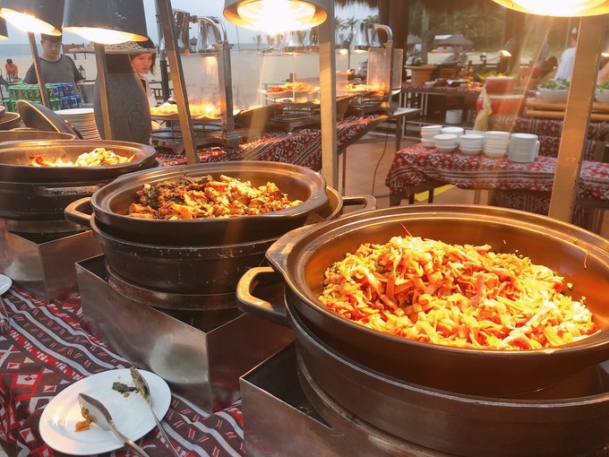 海南冲浪旅游攻略,海南万宁日月湾冲浪攻略