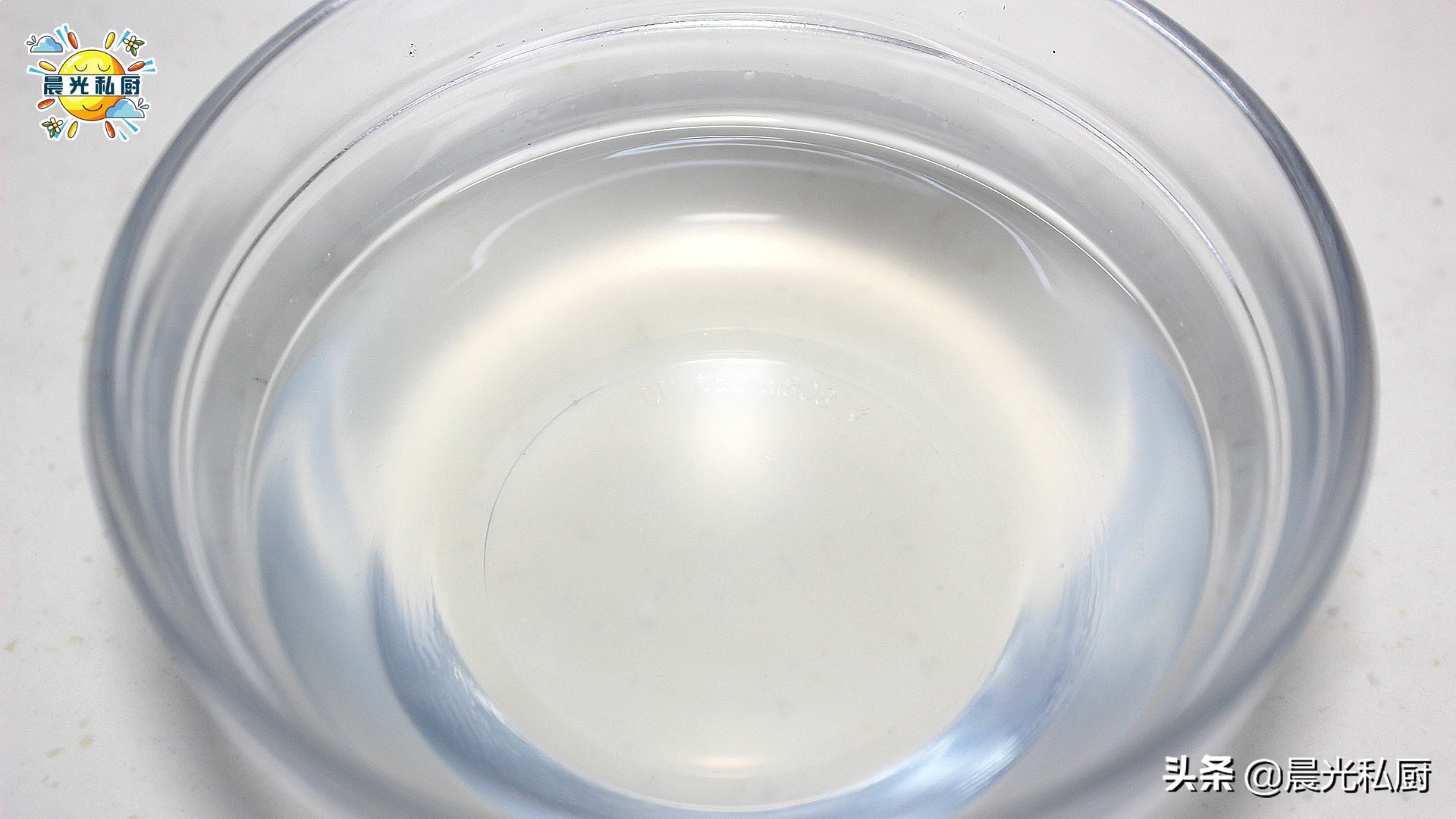 吃不完的烂香蕉怎么处理?做成无麸质香蕉蛋糕吧,大人小孩都爱吃