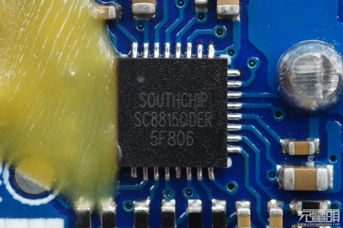 征拓20w快充拆解,征拓100w桌面充电器